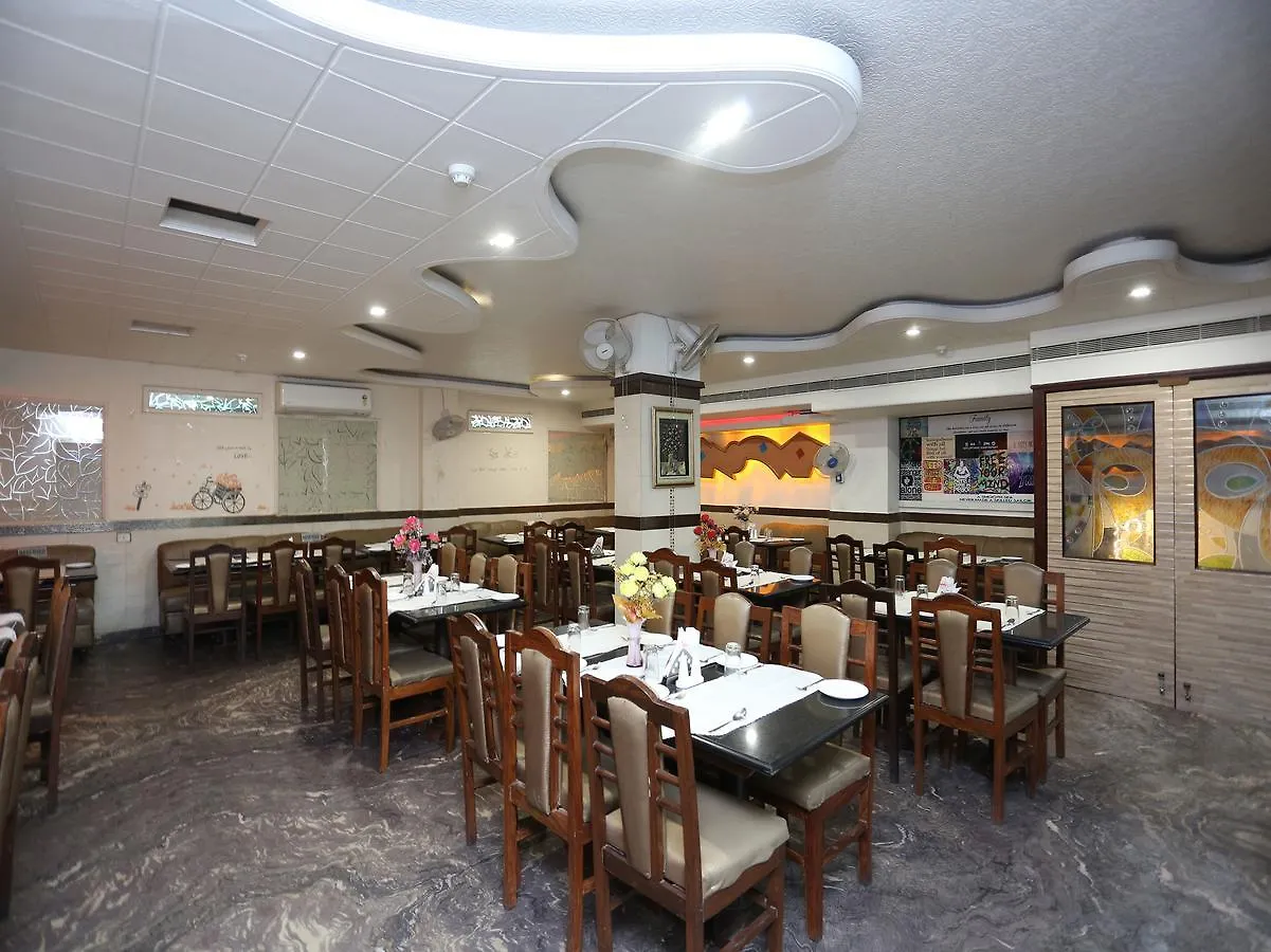 Hotel Moti Palace Agra