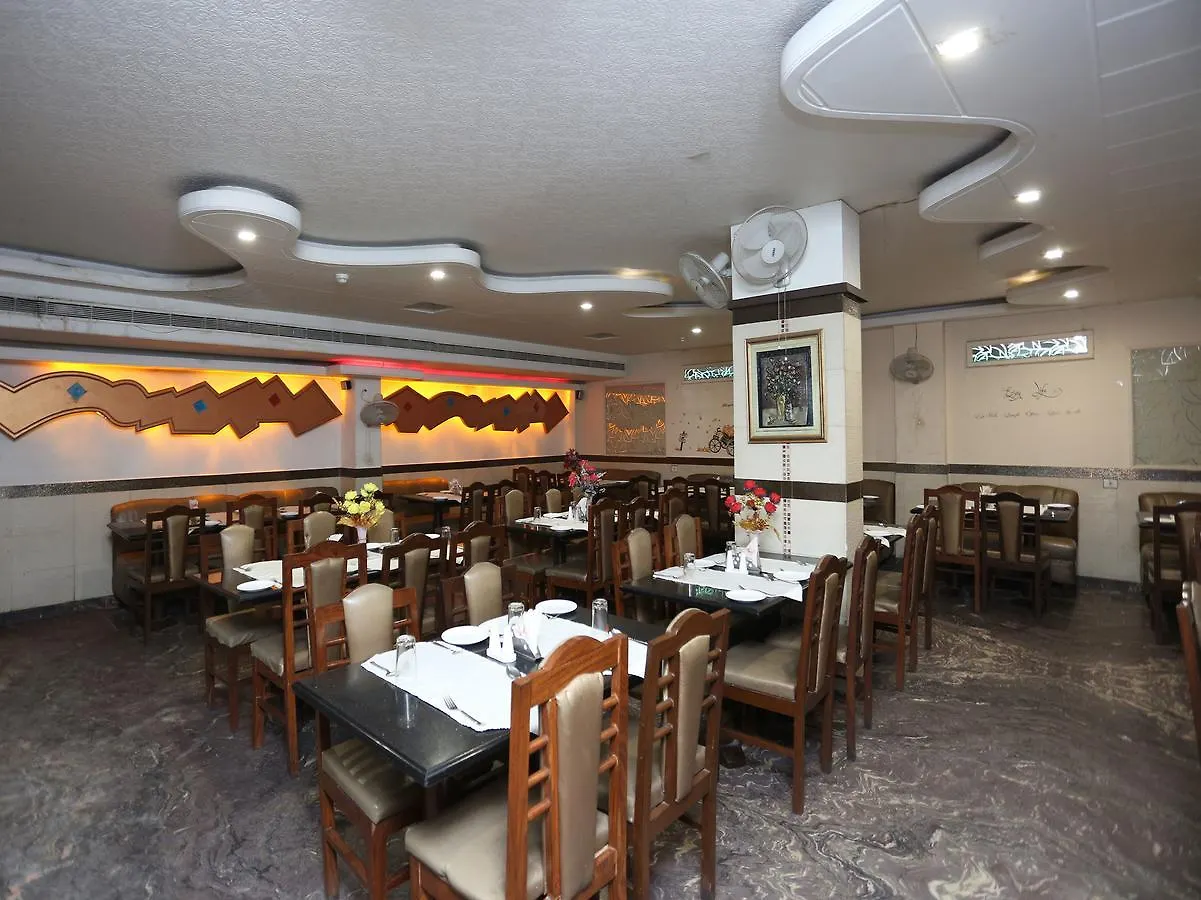 Hotel Moti Palace Agra  Agra (Uttar Pradesh)