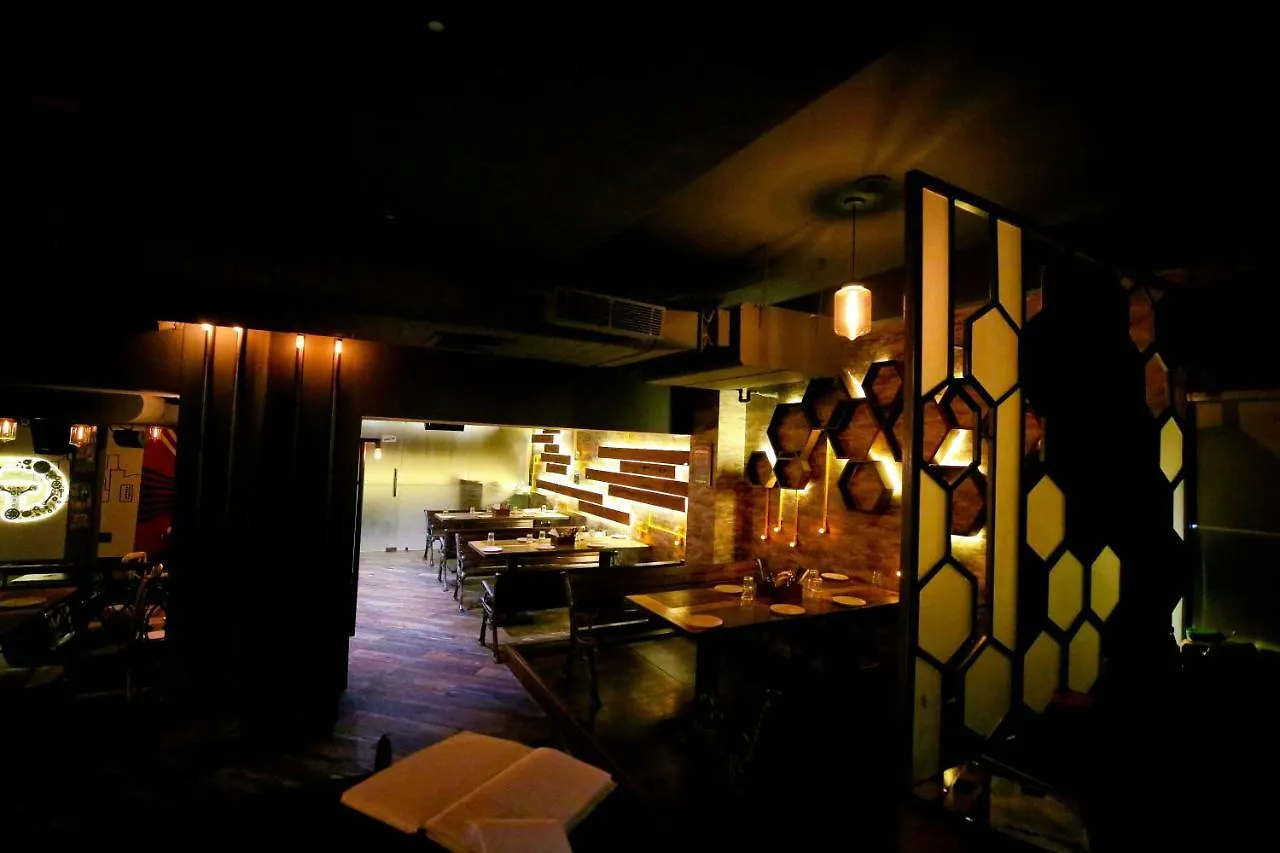 Hotel Moti Palace Agra