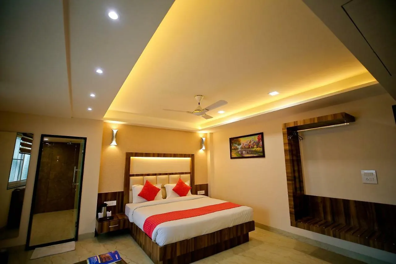 Hotel Moti Palace Agra